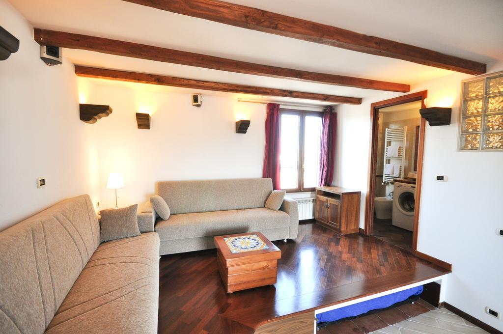 شقة Penthouse With View روما المظهر الخارجي الصورة