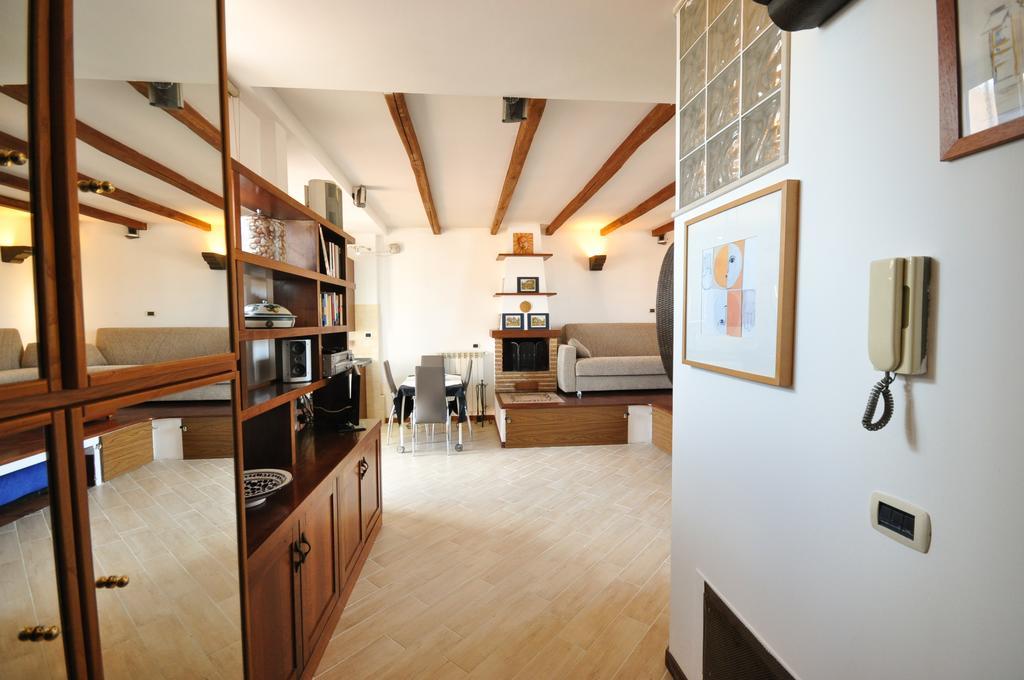 شقة Penthouse With View روما المظهر الخارجي الصورة